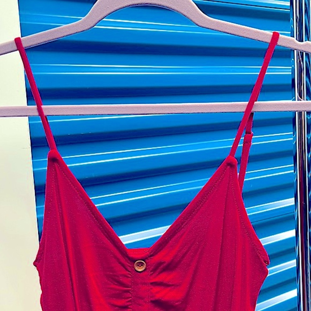 BN Cherry Red Spaghetti Strap Faux Button up Ruched Cami - Picture 2 of 7
